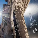 Dobo Azacanes Hostal